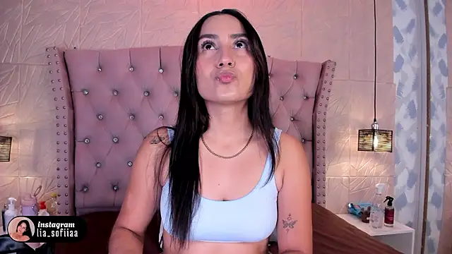 Snapshot of lia_sofiia chatting on February 8, 2026, 9:07 am lia sofiia online show from February 8, 2026, 9:07 am