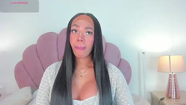 Nicole Paradise online show from March 18, 2026, 1:02 pm