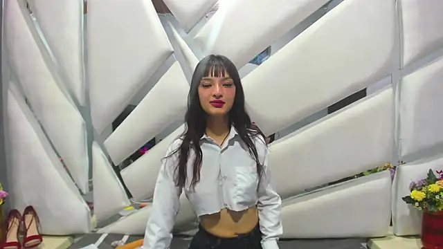 Snapshot of Aurora_18 chatting on February 25, 2025, 9:04 pm Aurora 18 online show from February 25, 2025, 9:04 pm