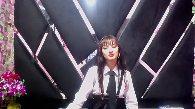 Snapshot of Aurora_18 chatting on March 6, 2025, 12:21 am Aurora 18 online show from March 6, 2025, 12:21 am