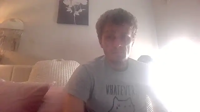 Snapshot of SpAzZ1234 chatting on March 17, 2025, 11:42 am SpAzZ1234 online show from March 17, 2025, 11:42 am