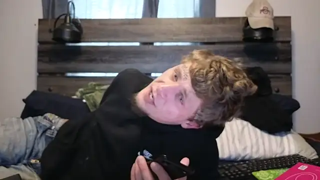 SpAzZ1234 online show from February 13, 2026, 5:13 pm