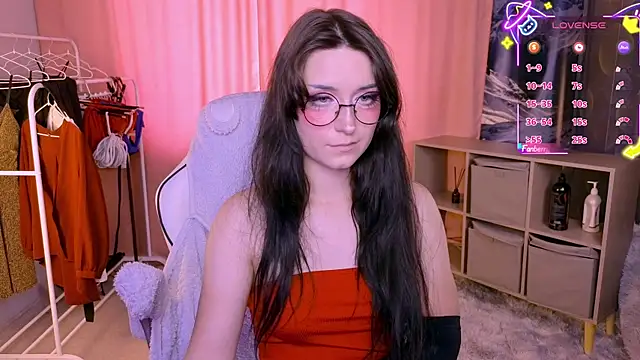 Snapshot of Molly_Sunshine chatting on September 27, 2025, 10:54 am Molly Sunshine online show from September 27, 2025, 10:54 am