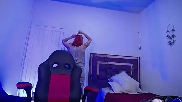 Snapshot of alejandrafitt chatting on November 6, 2025, 2:04 am alejandrafitt online show from November 6, 2025, 2:04 am