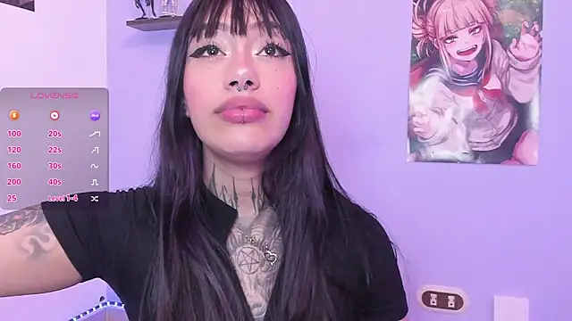 Snapshot of Akari1_Mischief chatting on November 22, 2025, 3:05 am Akari1 Mischief online show from November 22, 2025, 3:05 am