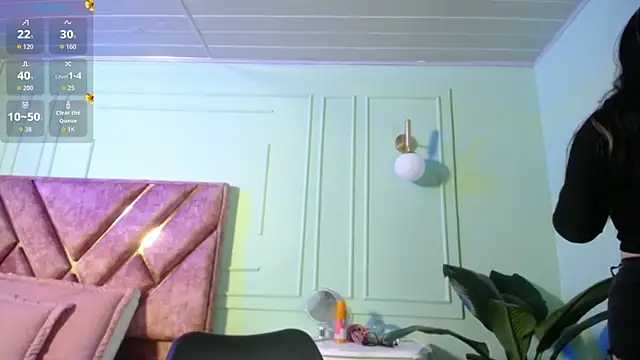 Layna cold online show from November 27, 2025, 12:27 pm