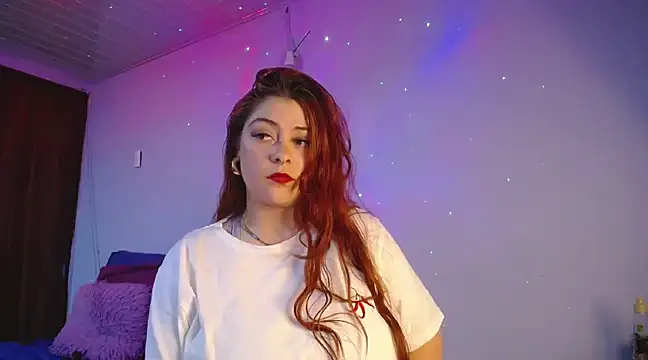 Snapshot of Layna_cold chatting on March 7, 2025, 9:59 pm Layna cold online show from March 7, 2025, 9:59 pm