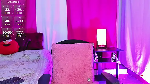 Snapshot of dan_scoott chatting on December 3, 2025, 11:04 pm dan scoott online show from December 3, 2025, 11:04 pm