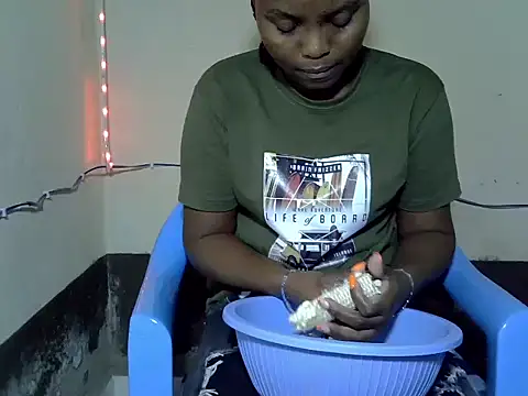 Snapshot of sexy_camara4 chatting on December 2, 2025, 2:52 pm sexy camara4 online show from December 2, 2025, 2:52 pm