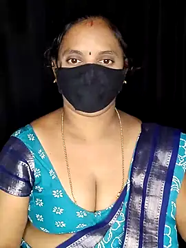 Snapshot of vintage-vibs chatting on December 17, 2025, 3:33 am vintage-vibs online show from December 17, 2025, 3:33 am