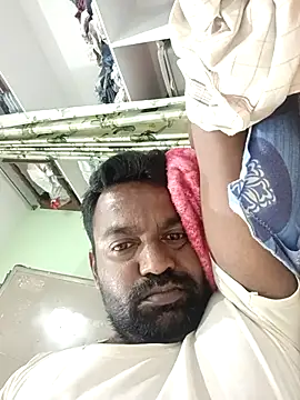 Snapshot of PVNRAO0831 chatting on September 29, 2025, 6:24 pm PVNRAO0831 online show from September 29, 2025, 6:24 pm