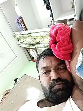 Snapshot of PVNRAO0831 chatting on October 4, 2025, 8:49 am PVNRAO0831 online show from October 4, 2025, 8:49 am