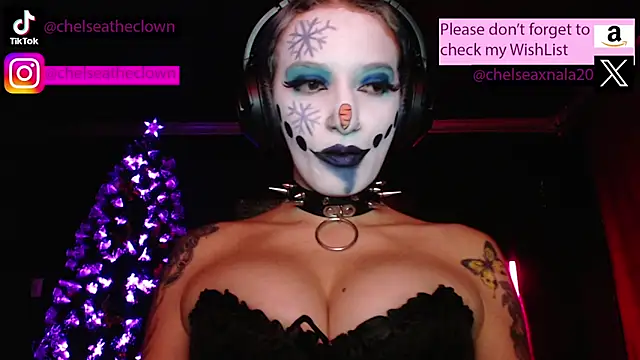 Eloise-brown online show from December 23, 2025, 4:12 am