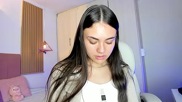Snapshot of mia_nevaeh chatting on May 26, 2026, 9:13 pm mia nevaeh online show from May 26, 2026, 9:13 pm