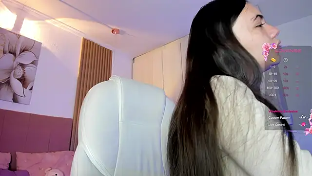 Snapshot of mia_nevaeh chatting on April 25, 2026, 6:38 pm mia nevaeh online show from April 25, 2026, 6:38 pm
