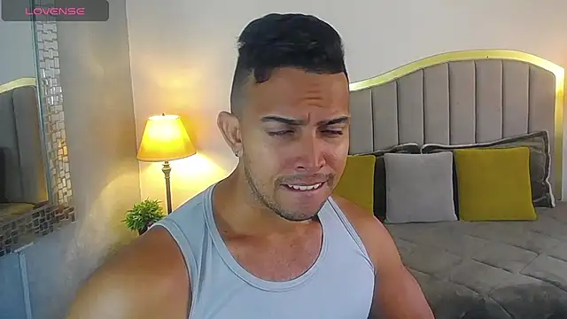 Snapshot of randy_paterman_ chatting on March 12, 2025, 1:30 pm randy paterman online show from March 12, 2025, 1:30 pm