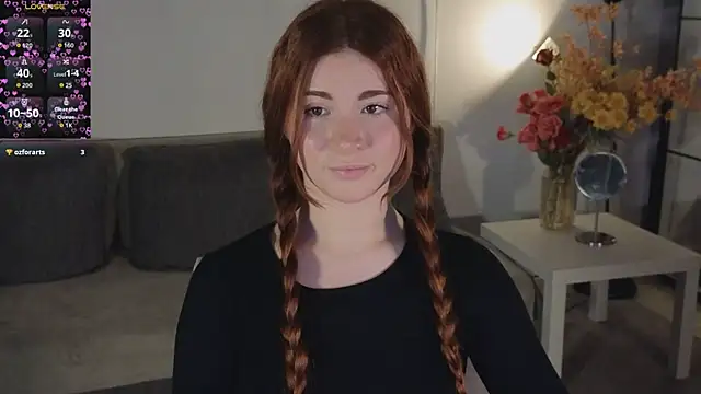 Freckle Diyana online show from December 3, 2025, 9:47 pm