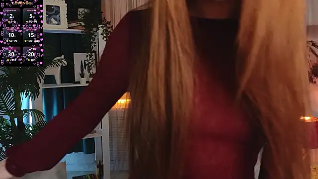 Snapshot of Freckle_Diyana chatting on February 13, 2026, 9:26 pm Freckle Diyana online show from February 13, 2026, 9:26 pm