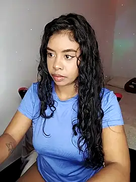 Snapshot of Fanny_Klean chatting on October 26, 2025, 4:24 am Fanny Klean online show from October 26, 2025, 4:24 am