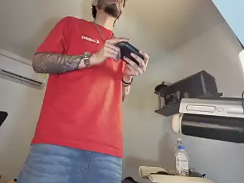 Snapshot of badanyboy chatting on March 24, 2026, 5:13 pm badanyboy online show from March 24, 2026, 5:13 pm