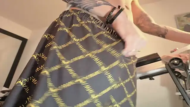 Snapshot of badanyboy chatting on March 26, 2026, 9:46 pm badanyboy online show from March 26, 2026, 9:46 pm