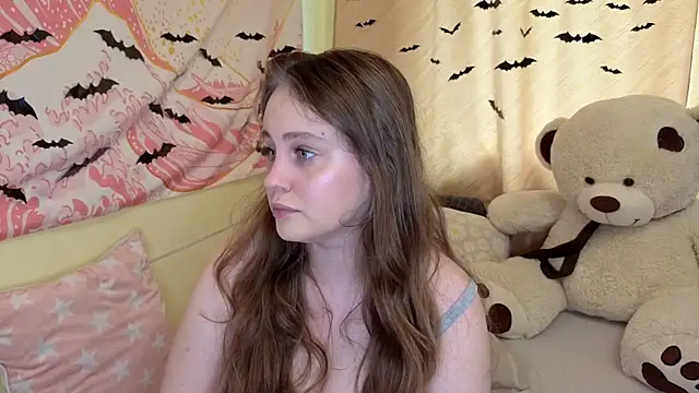 Snapshot of Sellya_Houston chatting on November 12, 2025, 8:07 am Sellya Houston online show from November 12, 2025, 8:07 am