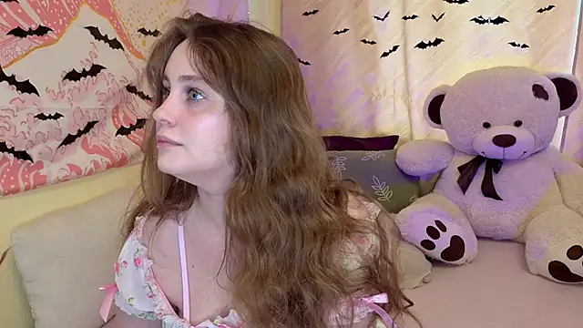 Snapshot of Sellya_Houston chatting on November 25, 2025, 9:20 am Sellya Houston online show from November 25, 2025, 9:20 am