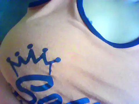 MsTashaxxx online show from November 4, 2025, 7:01 am