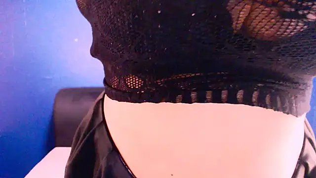 MsTashaxxx online show from February 21, 2025, 12:17 pm