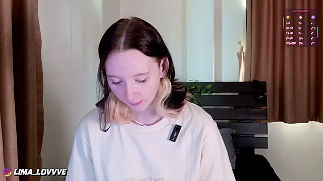 LimaLexxx online show from February 6, 2026, 3:24 am