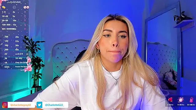 Snapshot of charlotte__grey chatting on March 7, 2025, 2:25 am charlotte grey online show from March 7, 2025, 2:25 am