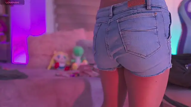 Snapshot of madelyn_rose_ chatting on September 20, 2025, 1:32 am madelyn rose online show from September 20, 2025, 1:32 am