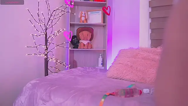 Snapshot of madelyn_rose_ chatting on September 24, 2025, 1:57 am madelyn rose online show from September 24, 2025, 1:57 am