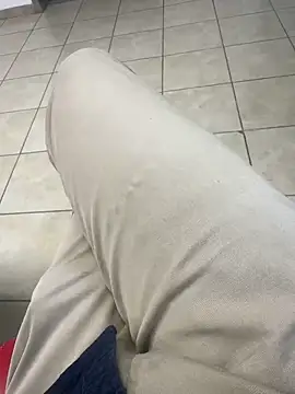 Snapshot of hotisraeli chatting on March 3, 2025, 9:13 am hotisraeli online show from March 3, 2025, 9:13 am