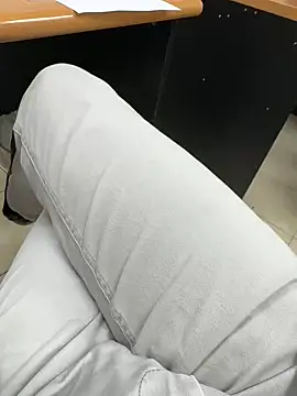 Snapshot of hotisraeli chatting on March 13, 2025, 10:15 am hotisraeli online show from March 13, 2025, 10:15 am