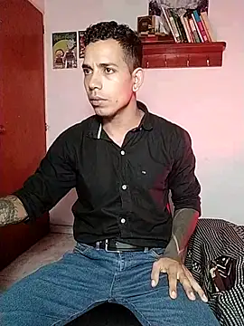 chero 95 online show from November 14, 2025, 10:46 pm