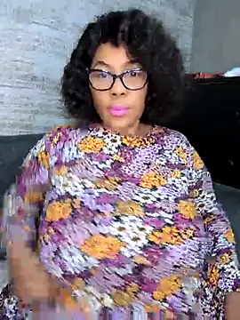 ExclusiveLeexx online show from November 25, 2025, 10:15 am