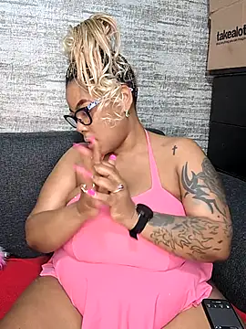 ExclusiveLeexx online show from February 24, 2026, 1:34 pm