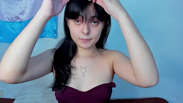 elizabethtaylorxxx online show from April 5, 2026, 9:10 pm