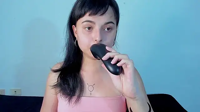 Snapshot of elizabethtaylorxxx chatting on November 9, 2025, 1:31 am elizabethtaylorxxx online show from November 9, 2025, 1:31 am