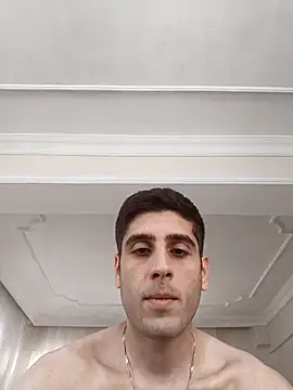 arenn1997 online show from October 31, 2025, 12:13 pm