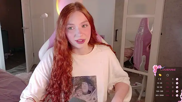 Snapshot of cinnabon_girls chatting on November 26, 2025, 11:49 pm cinnabon girls online show from November 26, 2025, 11:49 pm