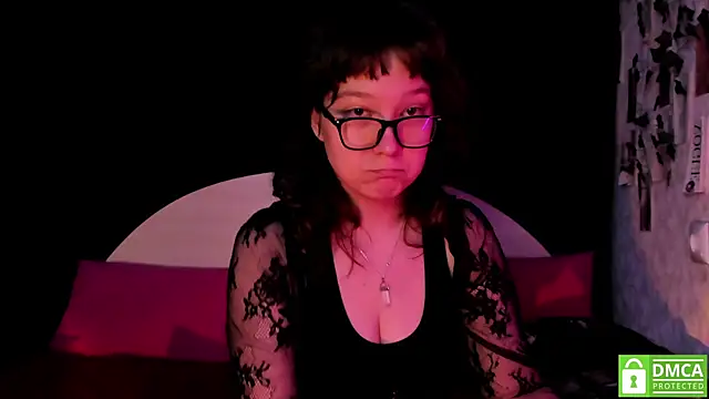 dreamgirllovee online show from October 30, 2025, 11:56 pm