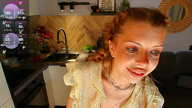 Snapshot of Hannah_Carr chatting on July 1, 2026, 5:13 pm Hannah Carr online show from July 1, 2026, 5:13 pm