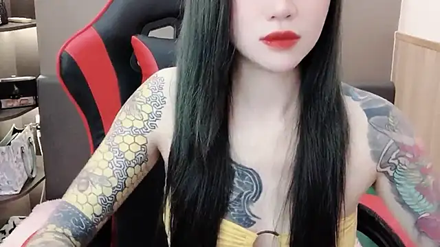 Snapshot of witch-39 chatting on December 9, 2024, 8:33 am witch-39 online show from December 9, 2024, 8:33 am