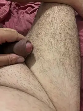 rjuanito973 online show from December 4, 2025, 10:53 pm