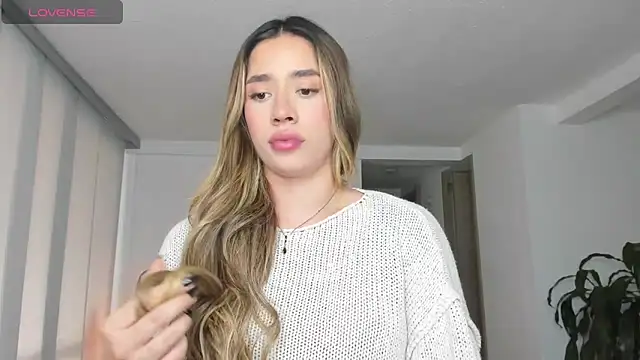 honeyann08 online show from February 5, 2025, 7:31 pm