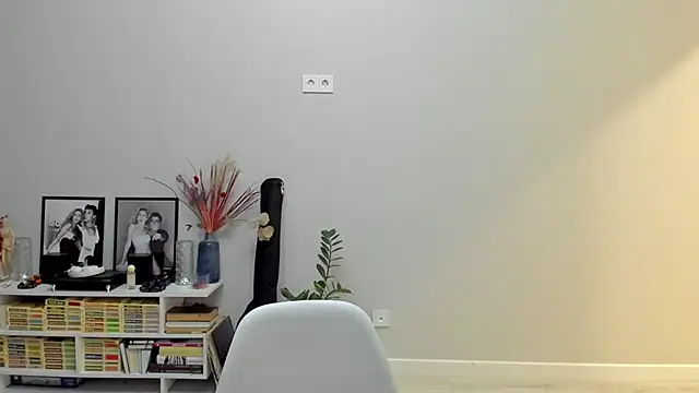 Snapshot of ailey_chao chatting on November 29, 2025, 1:39 am ailey chao online show from November 29, 2025, 1:39 am