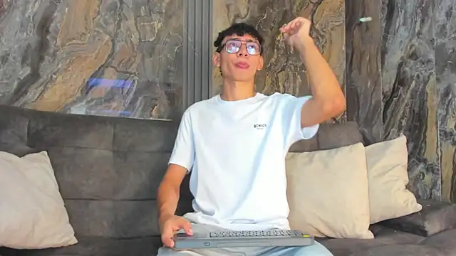 Daviid laidd online show from October 23, 2025, 8:07 pm