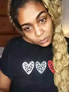 Snapshot of ELLA_KELLY chatting on December 2, 2025, 11:45 am ELLA KELLY online show from December 2, 2025, 11:45 am